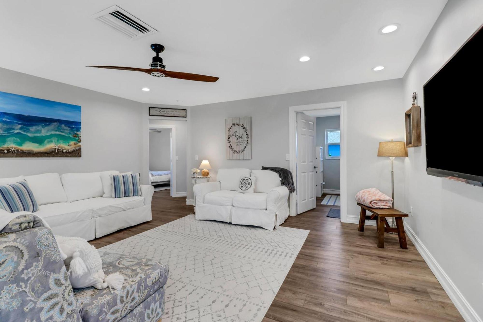 Inviting Lakeview Home L Pool L Close To Beaches Marco Island Exterior photo