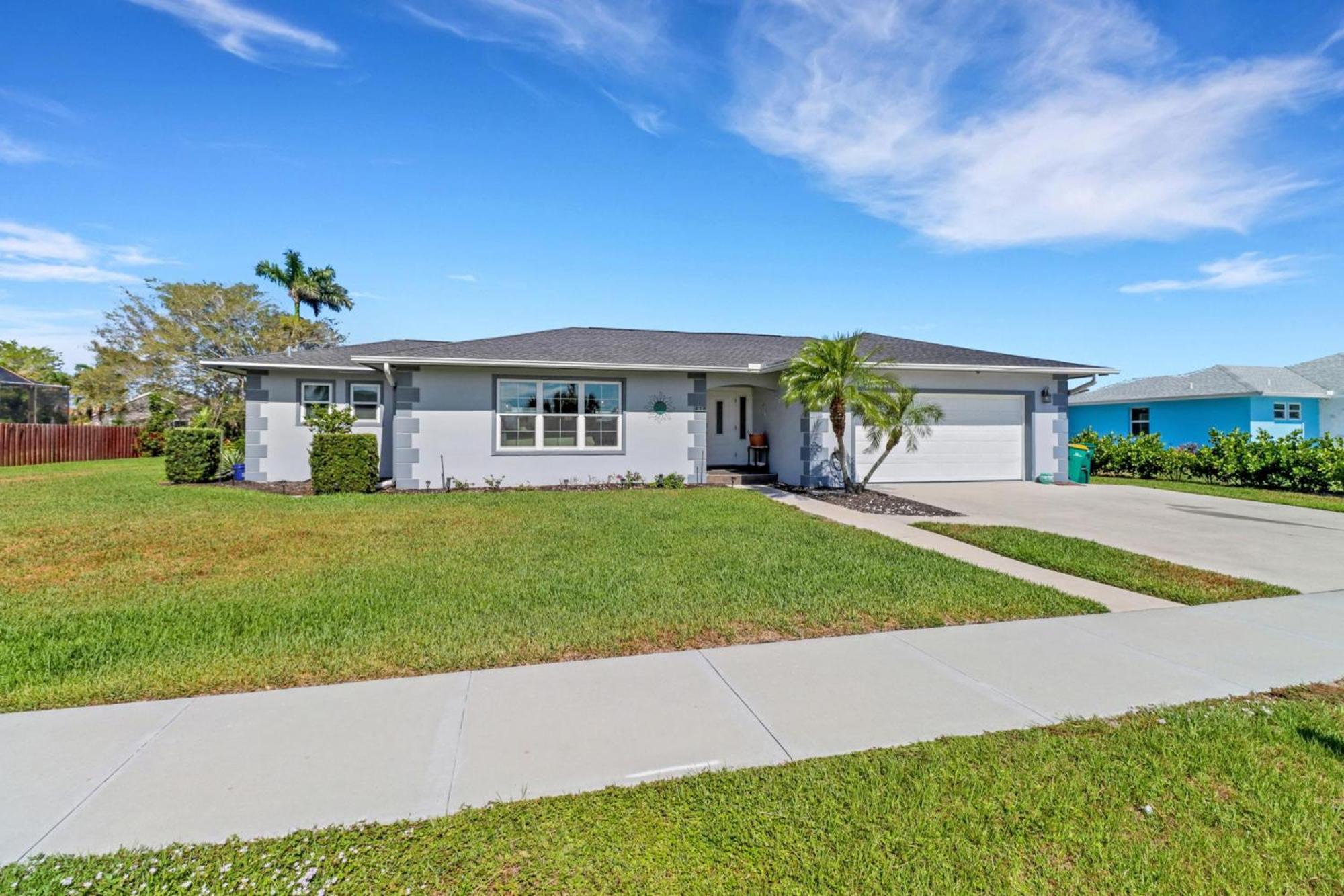 Inviting Lakeview Home L Pool L Close To Beaches Marco Island Exterior photo